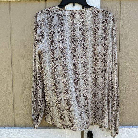 Savanna Jane Embroidered V-Neck Blouse Top Women’s Size Medium Boho Tassels - Picture 2 of 5